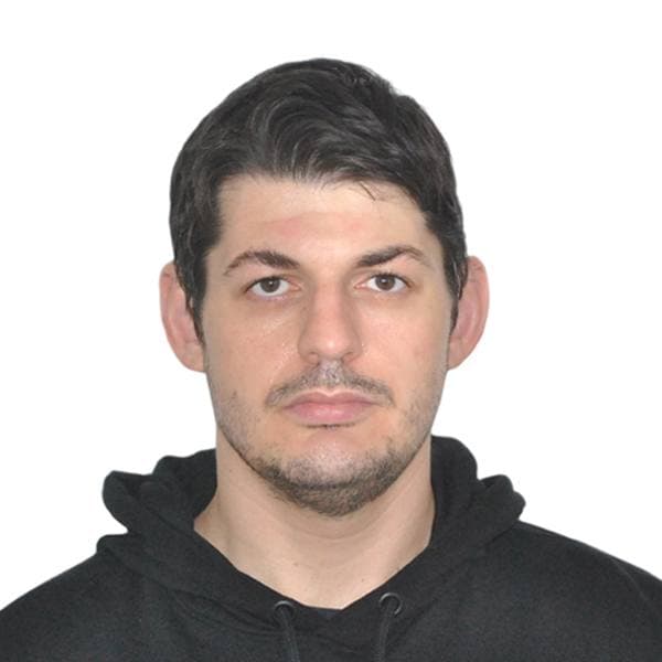Евгений Сулейманов