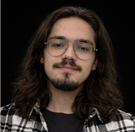 Арсений Савин 