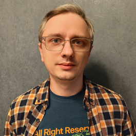 Артём Семёнов 