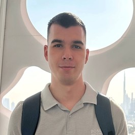 Данил Сабиров Данил Сабиров