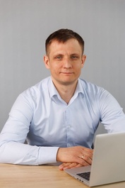 Павел Молодан 