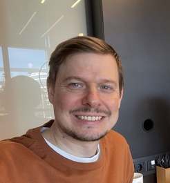 Игорь Ретинский 