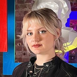 Арина Волошина 