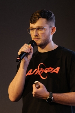 Владислав Сазонов