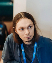 Артем Новиков 