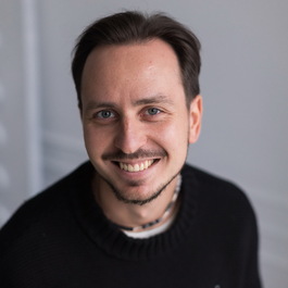 Андрей Смирнов  Андрей Смирнов